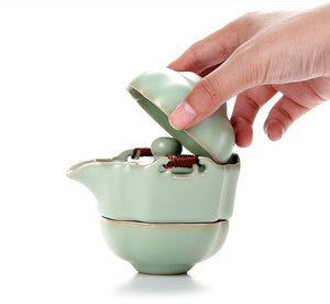 Portable ceramic travel tea set with travel bag