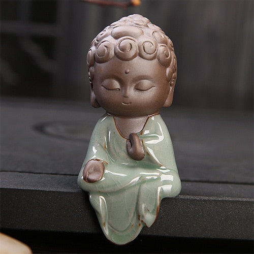 Ceramic Buddha statues