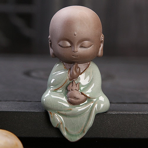 Ceramic Buddha statues