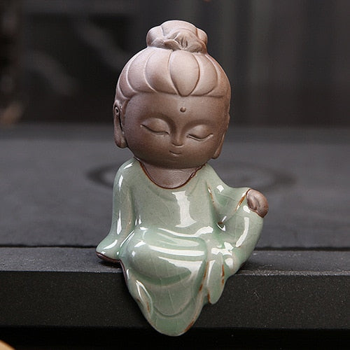 Ceramic Buddha statues