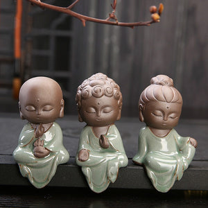 Ceramic Buddha statues