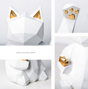 Geometric lucky cat statue