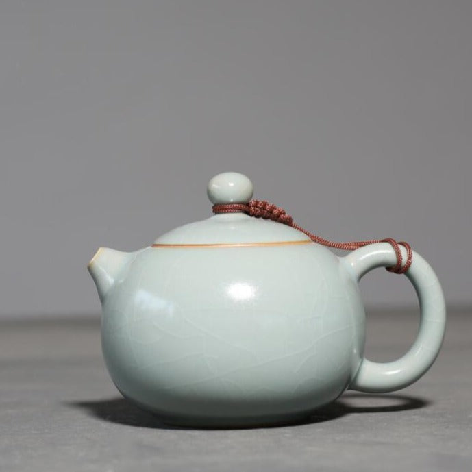Traditional Chinese tea pot