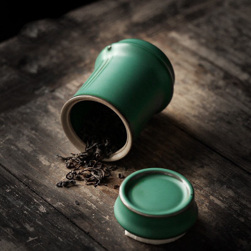 Ceramic Japanese style tea caddy