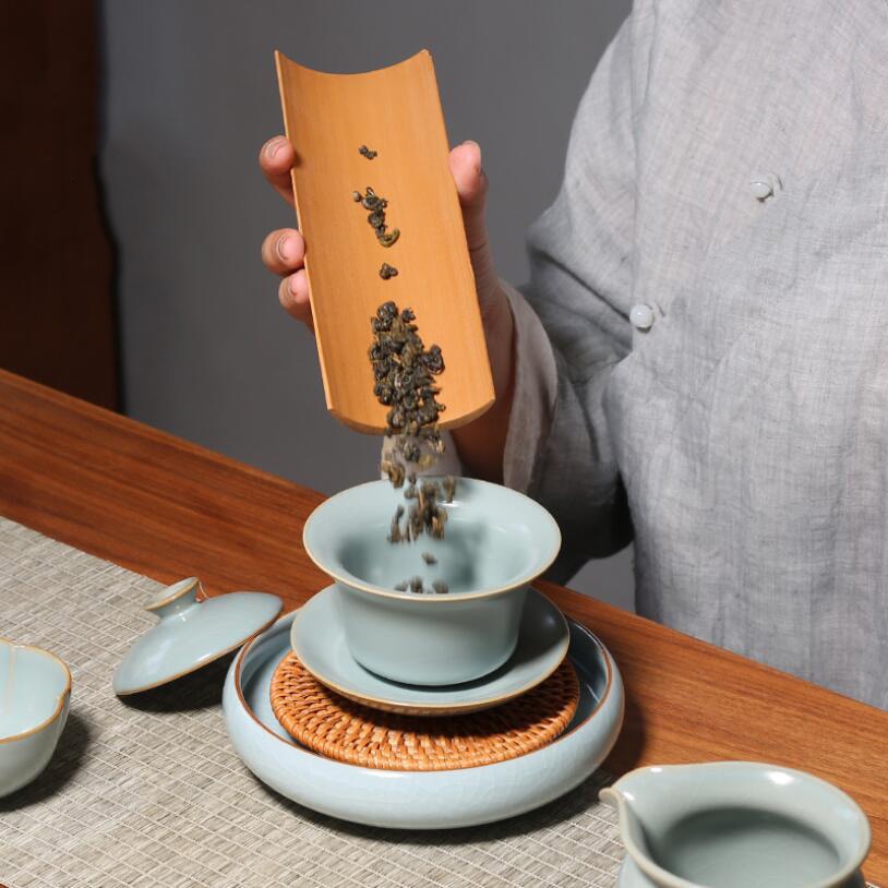 Gaiwan ceramic pigmented traditional Chinese tea bowl