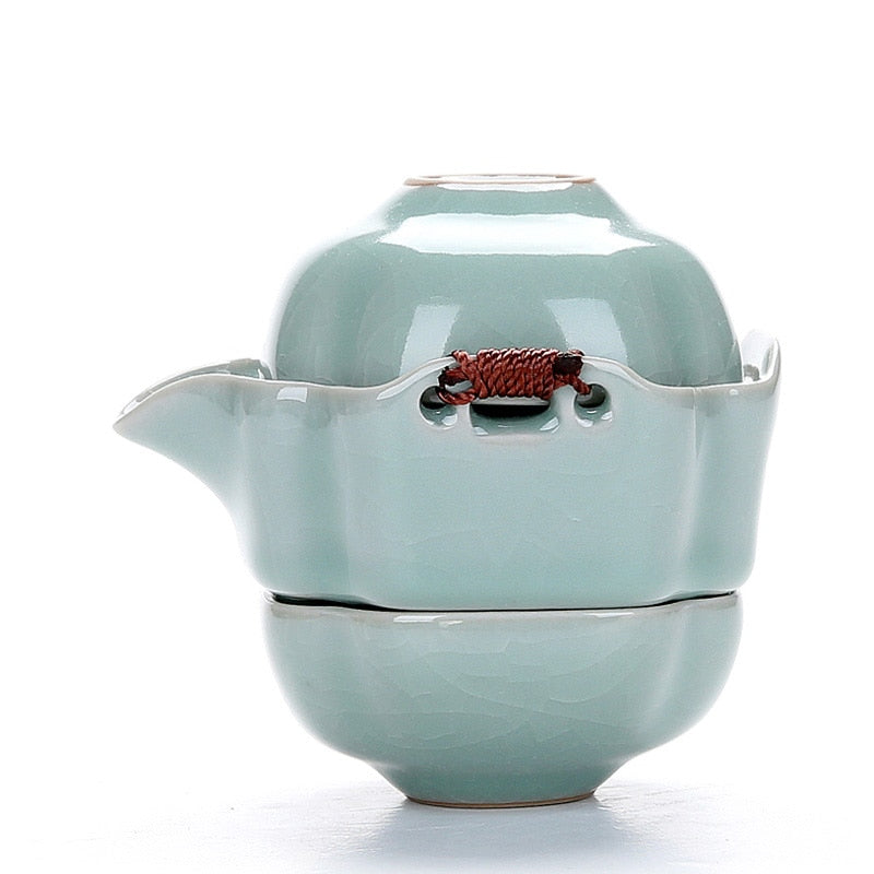 Portable ceramic travel tea set with travel bag