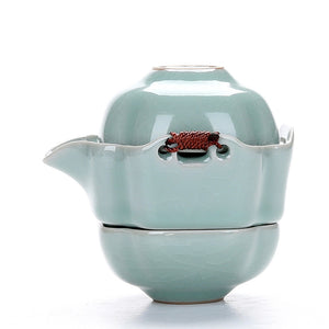 Portable ceramic travel tea set with travel bag