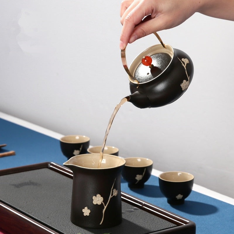 Japanese style ceramic tea pot
